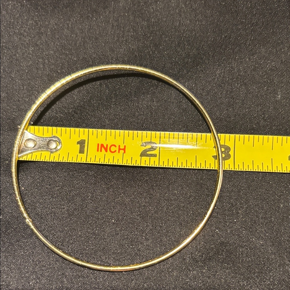 Elegant Gold tone Bangle Bracelet